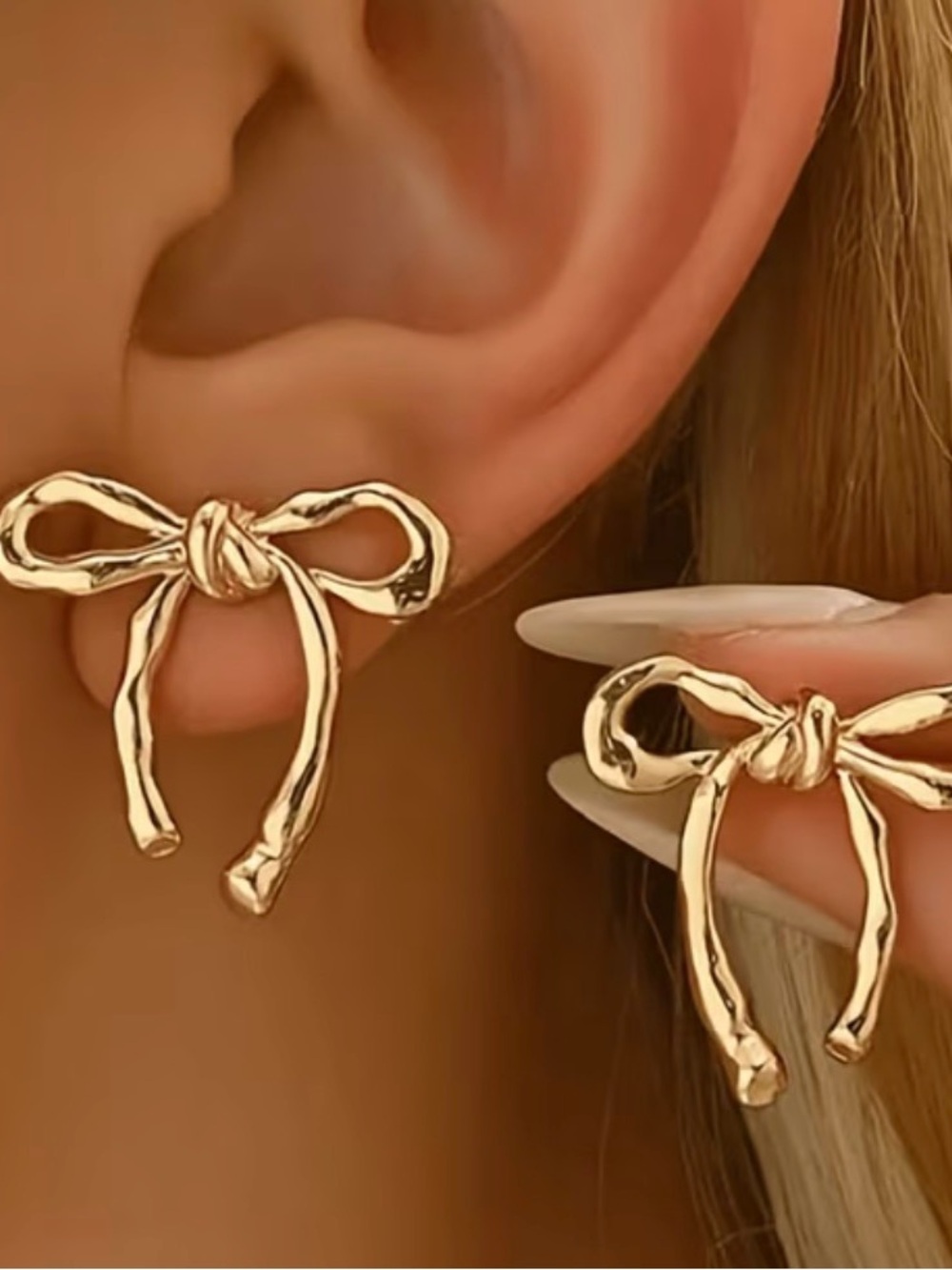 Gold Sculptural Bow Earrings Coquette Ribbon Statement Jewelry 🎀 (4101)